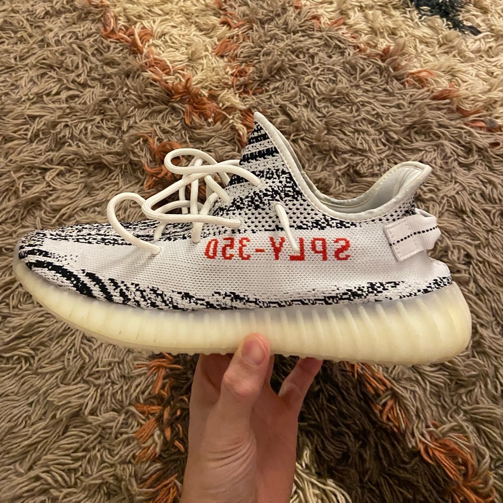 Lightly used Yeezy 350 V2 ‘Zebra’ size 12 (no box)